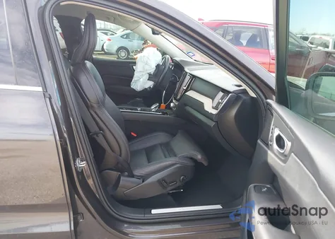 2022 Volvo Xc60 B5 Inscription from USA, damaged, VIN YV4L12RL3N1074210